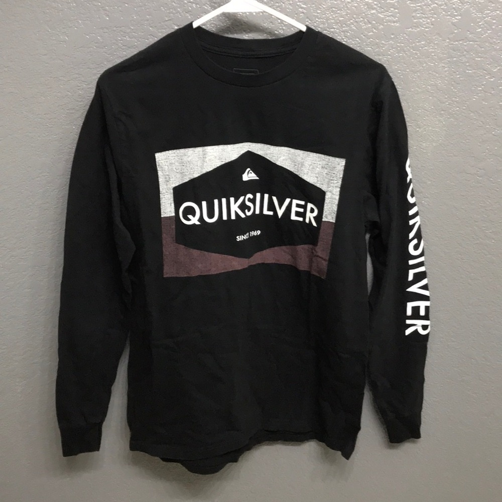 Quicksilver Long-Sleeved Tshirt